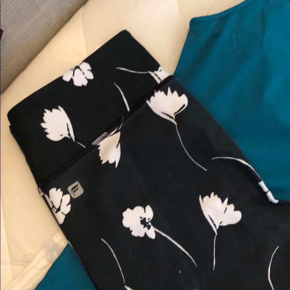 Workout Outfit - image 4